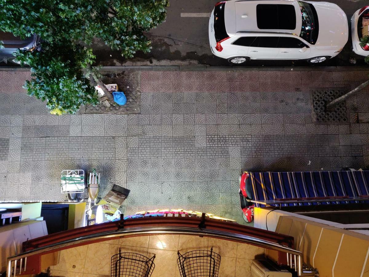 Watage Hostel Thành Pho Ho Chí Minh Esterno foto